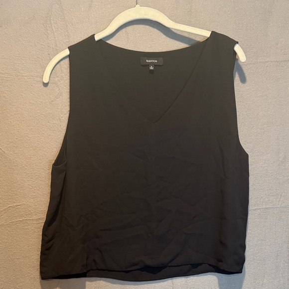 Aritzia Black V-Neck Tank Top - Picture 1 of 5